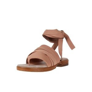 Free People | Sun Valley Wrap Sandals ⭐️